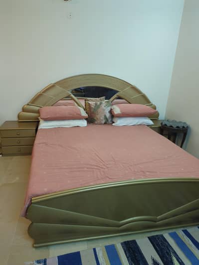 Bed Set with Side Tables and Dressing Table
