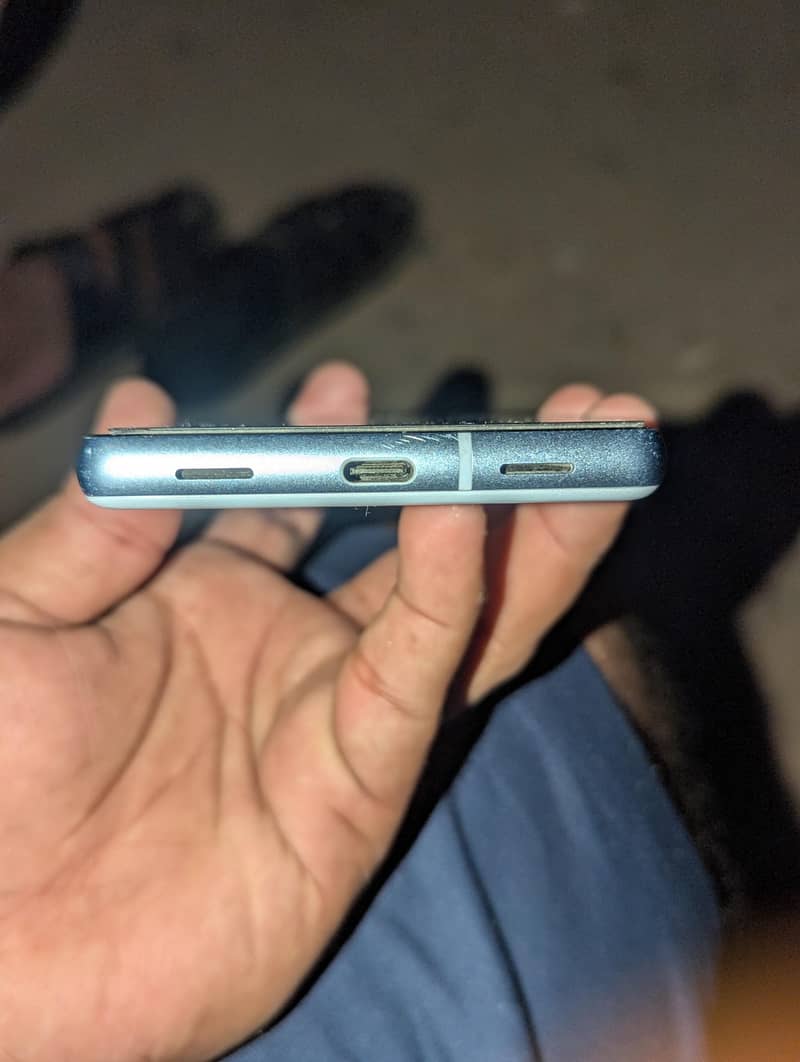 Google Pixel 7a 1