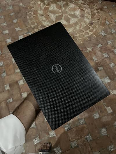 Dell Latitude 7300