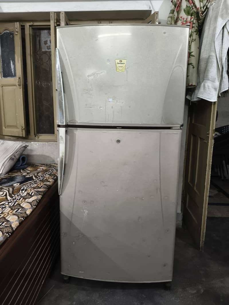 Full size Fridge 0