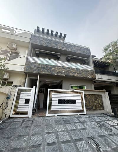25x50 5 Marla Brand new House for Sale G-14/4