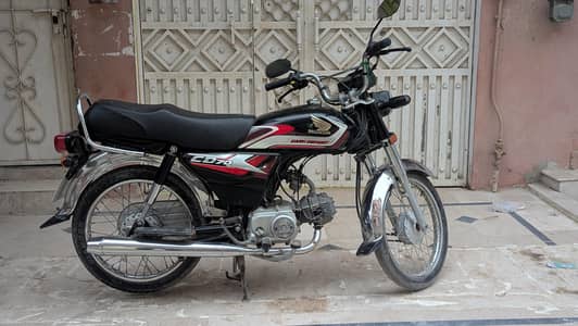 Honda CD70, 2025 Model, Slightly Used, 1st Owner