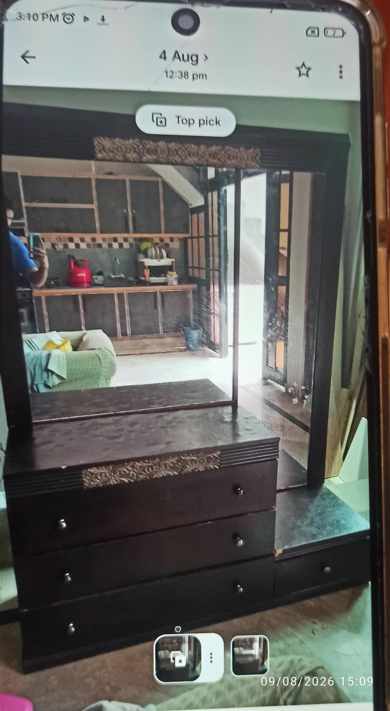 dressing with Mirror 0