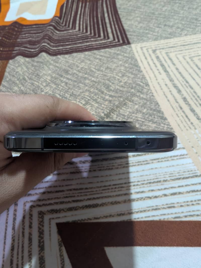Honor Magic7 Pro 4