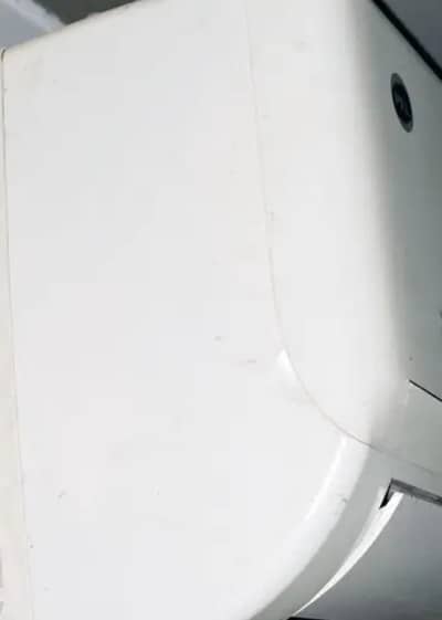 PEL 1.5 TON AIR CONDITIONER