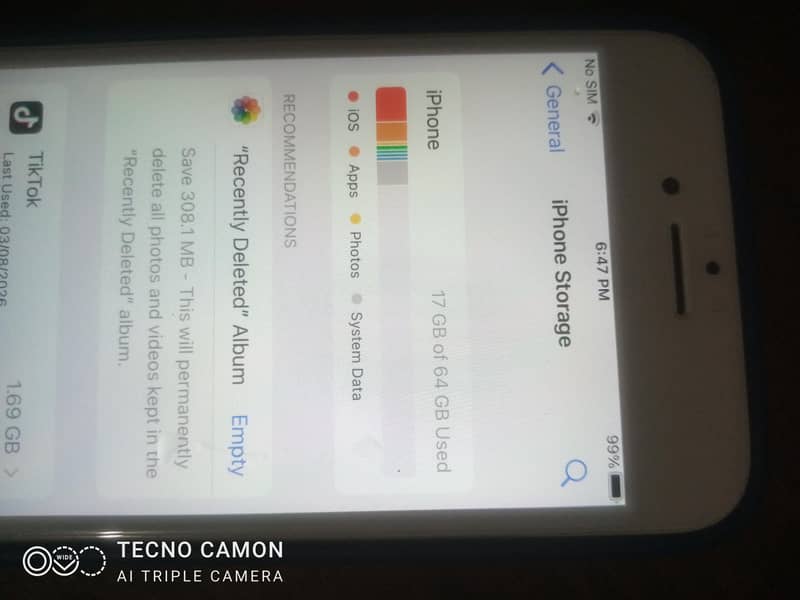 Apple iPhone 8 3