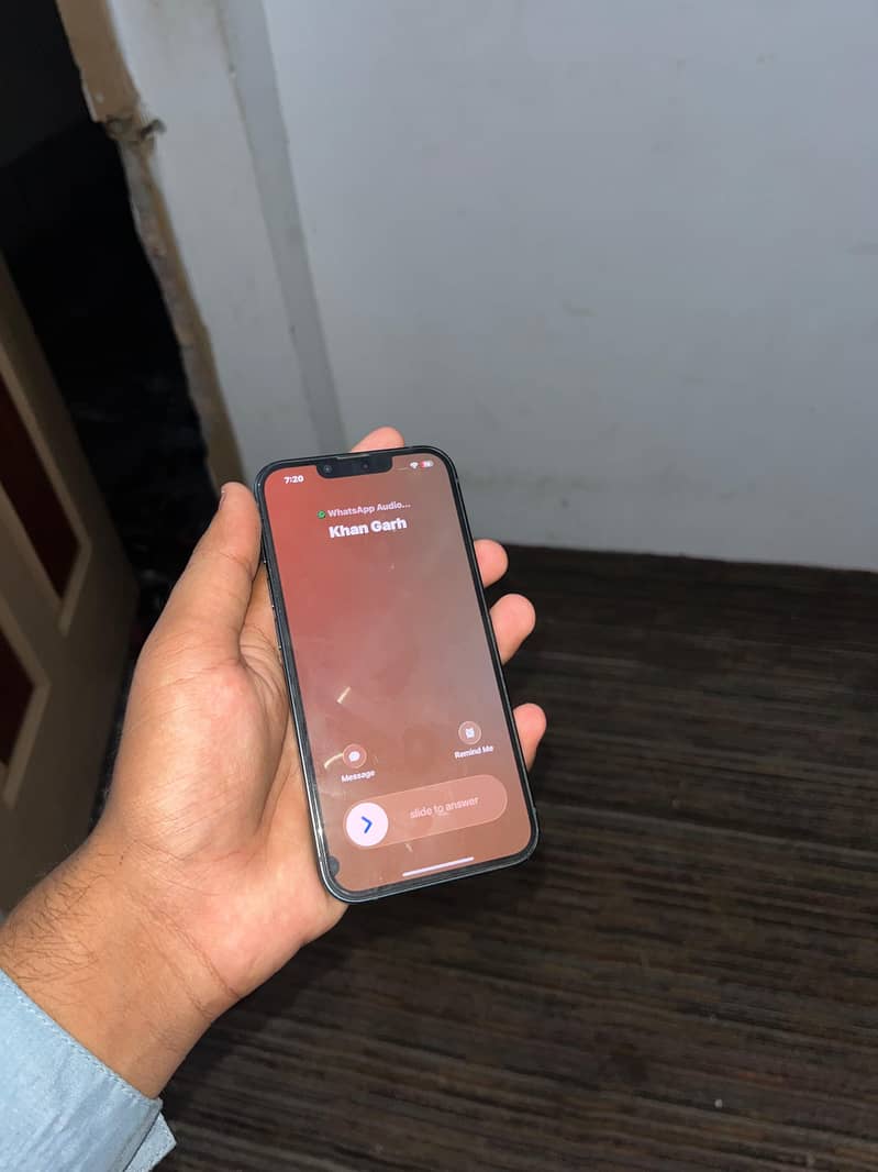 Apple iPhone 13 1