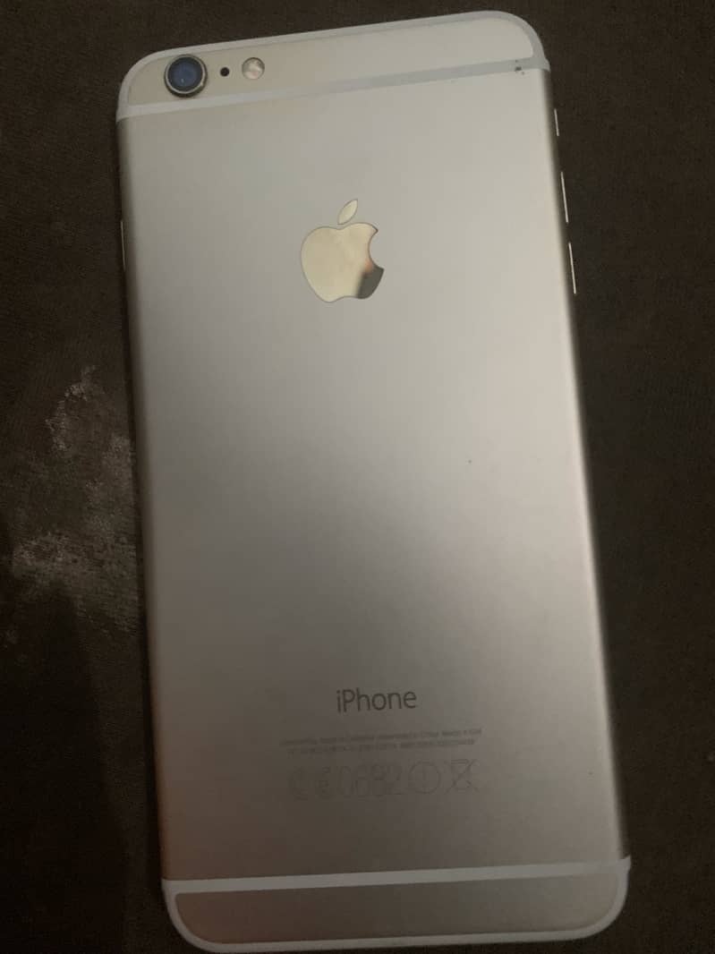 Apple iPhone 6 Plus 7