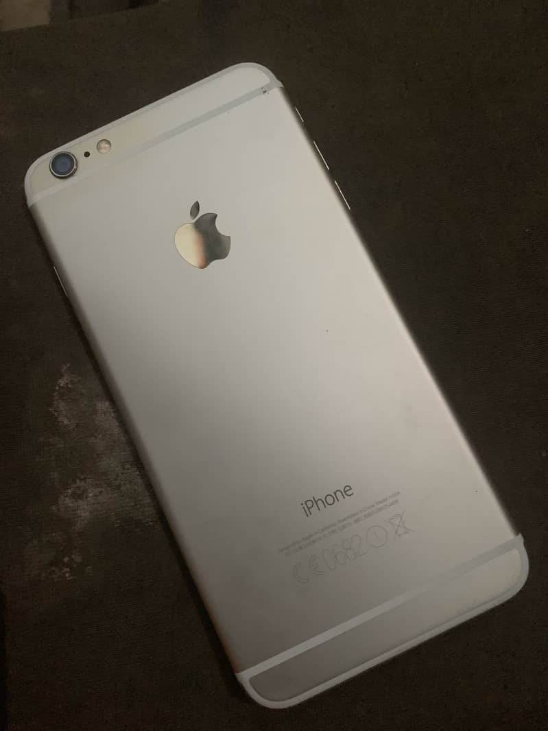 Apple iPhone 6 Plus 9