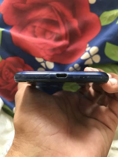 Honor 7S