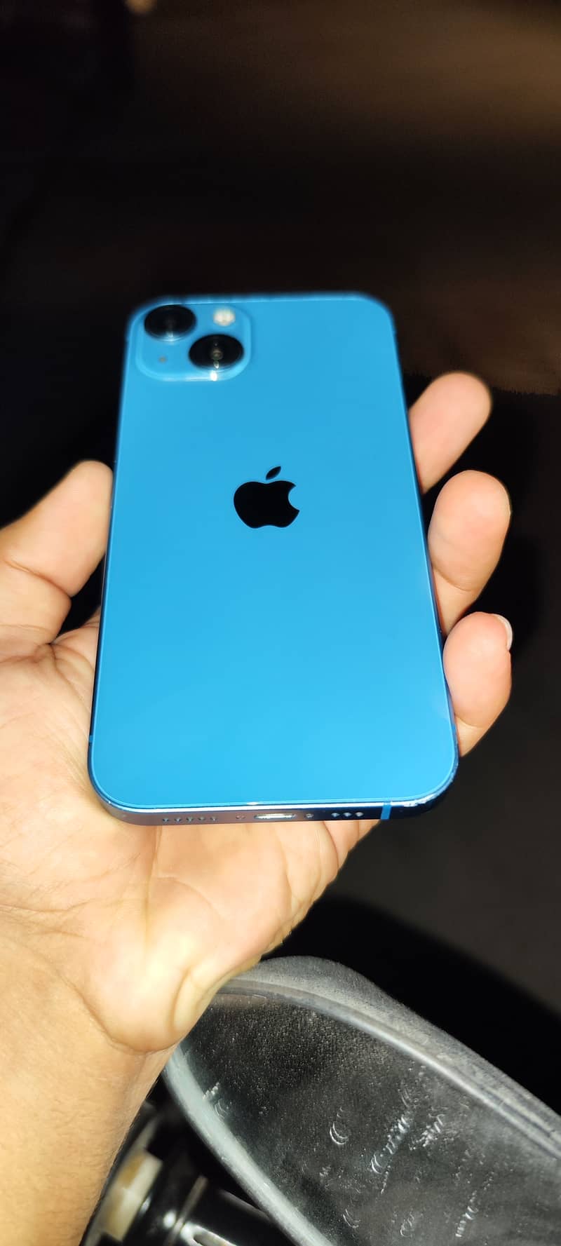 Apple iPhone 13 2
