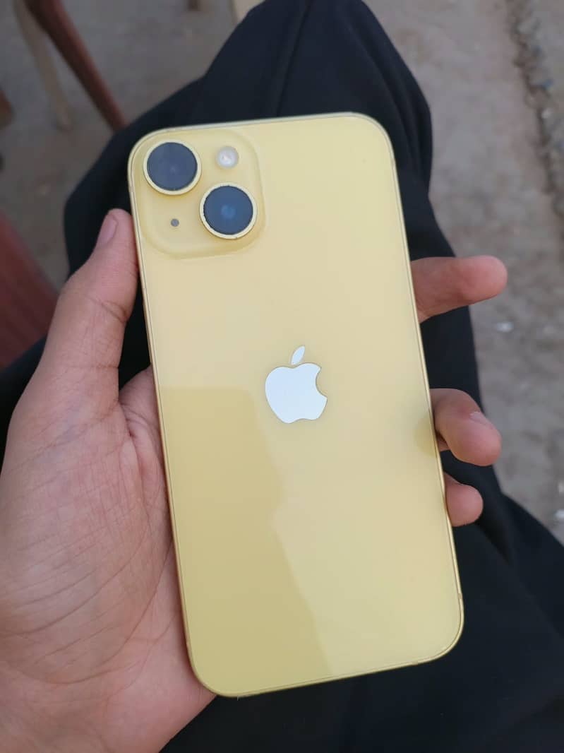Apple iPhone 14 2