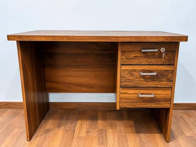 wooden study table