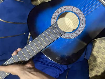 Aqoustin guitar