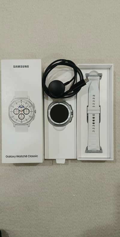 Samsung Galaxy Watch8 Classic 46mm – 10/10 Condition