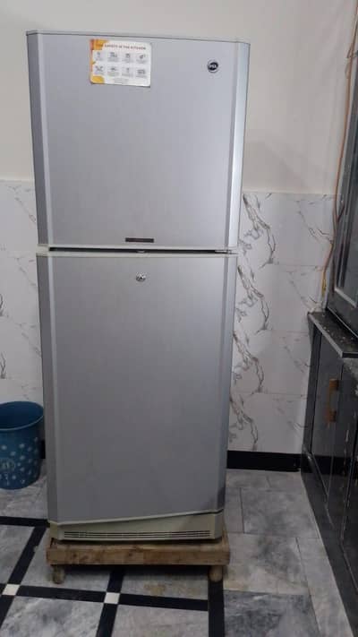 Pel Double Door Refrigerator in Good Condition