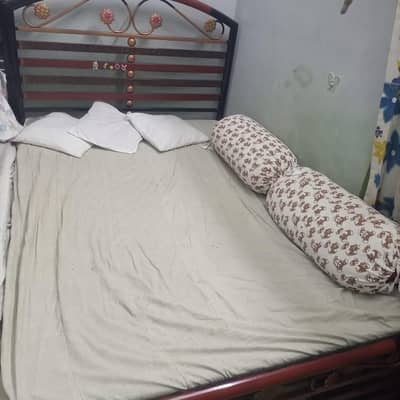 2 Single Iron Beds