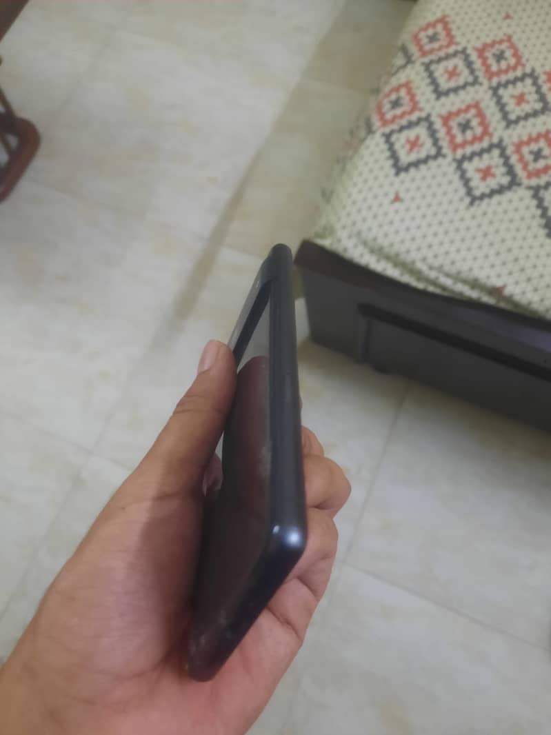 Google Pixel 7 4