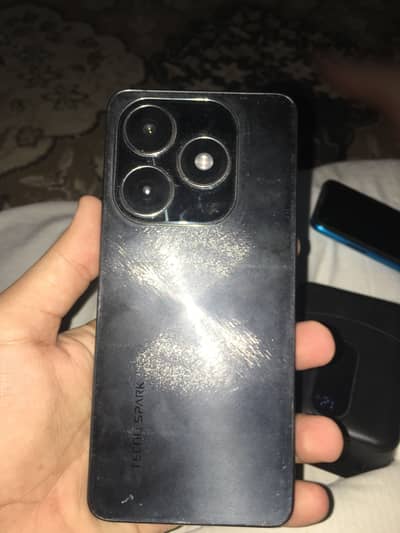 Tecno spark 20