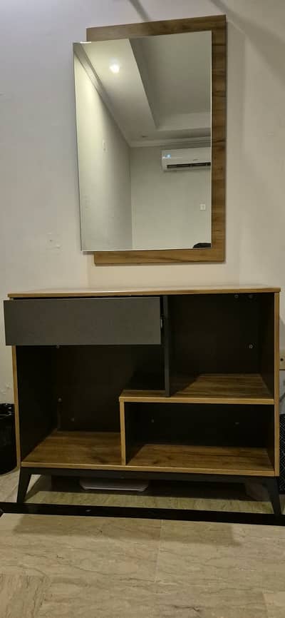 Interwood Sydney Dresser & Mirror