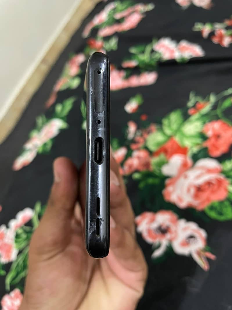 One Plus 9 4