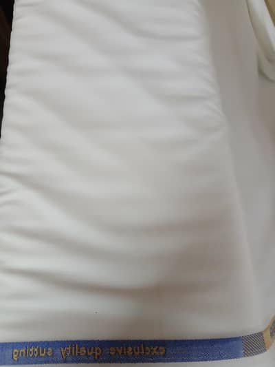 Unstiched Gents Suit