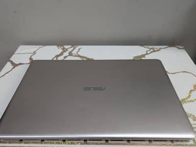 Asus laptop i7 7th gen , 16gb , 4gb GPU