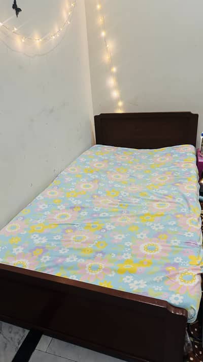 Single bed but little bit bigger