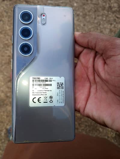 Tecno CAMON 40 Pro
