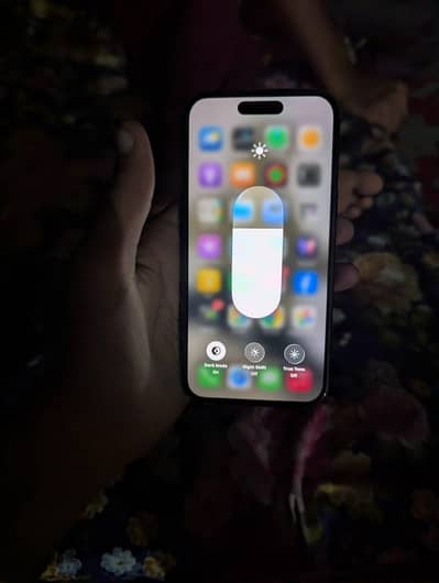 Apple iPhone 15