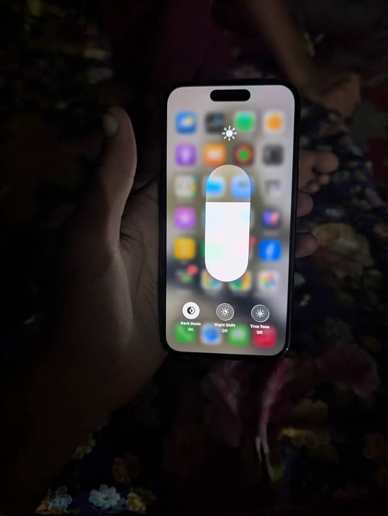 Apple iPhone 15 0