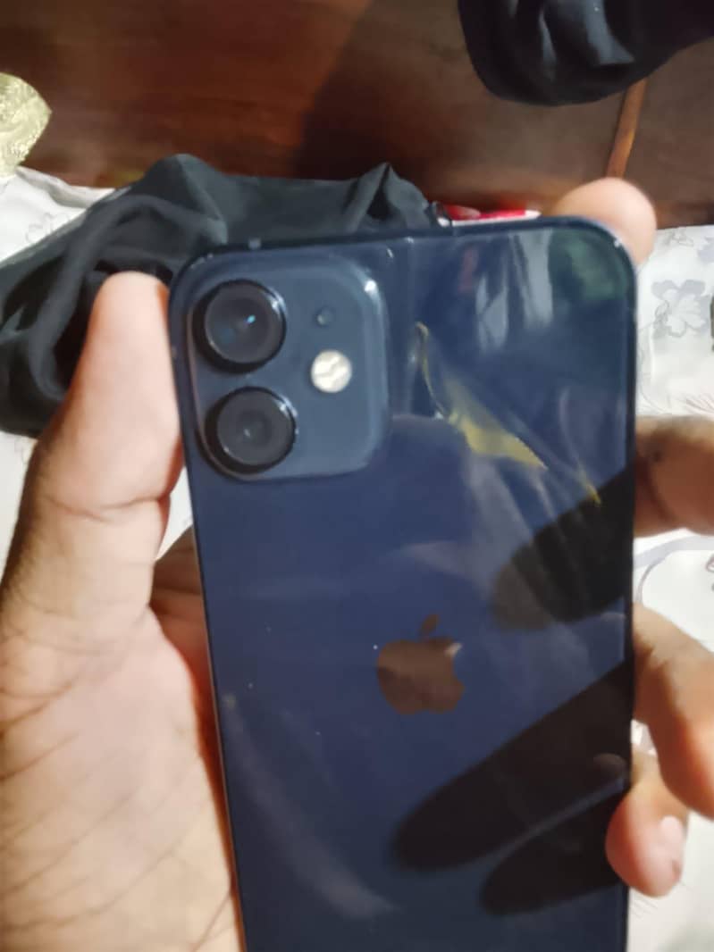 Apple iPhone 12 mini 0