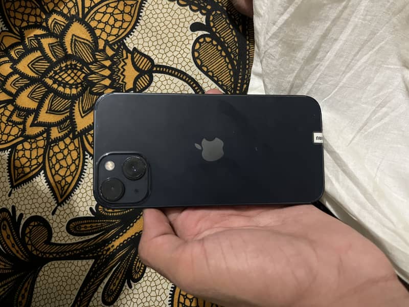 iPhone 13 1