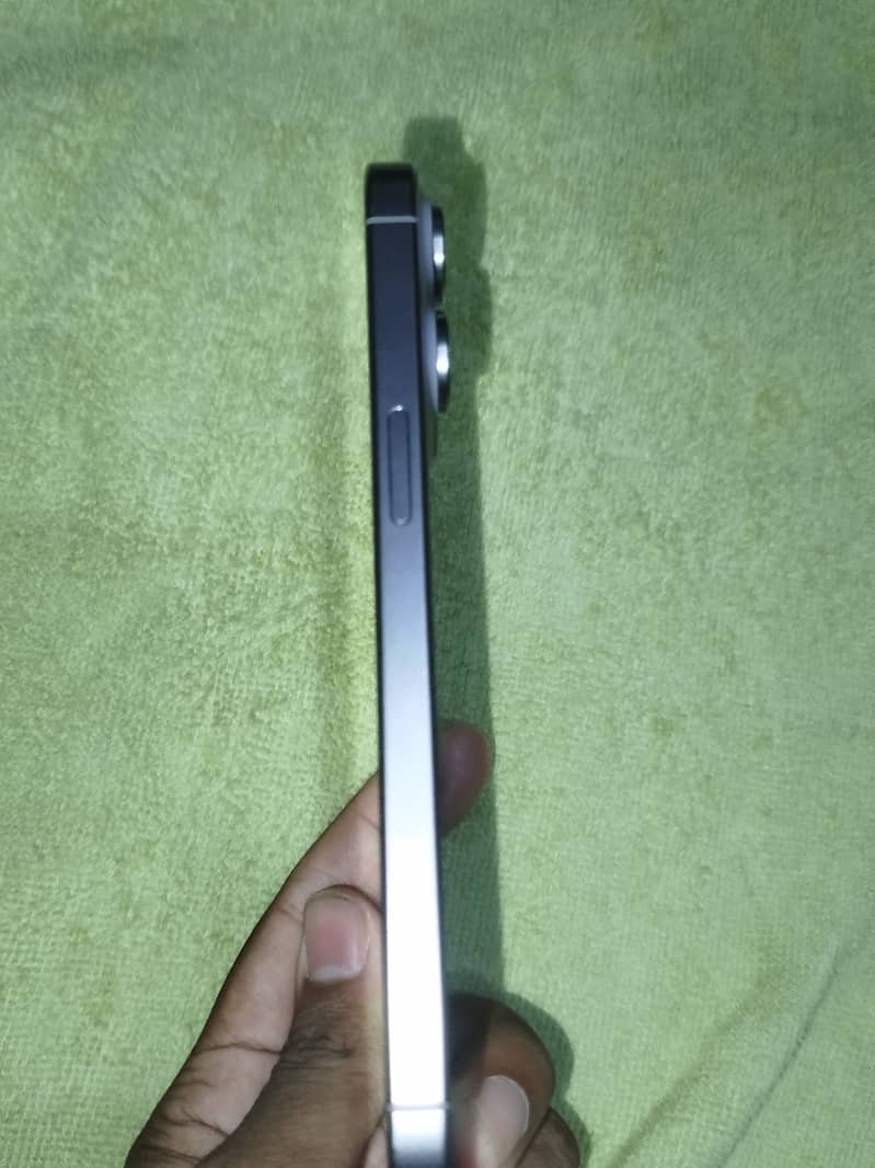 IPhone 15 Pro Max 10