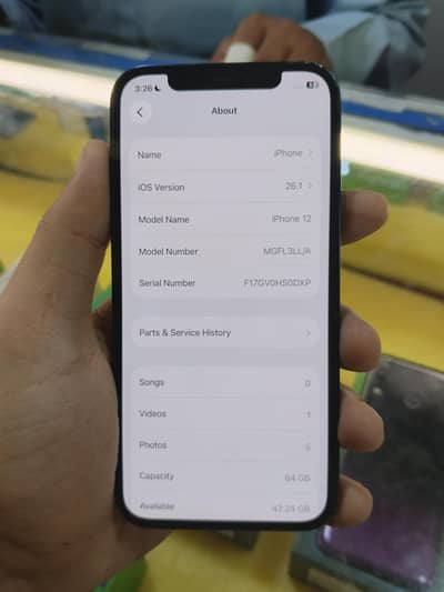 Apple iPhone 12