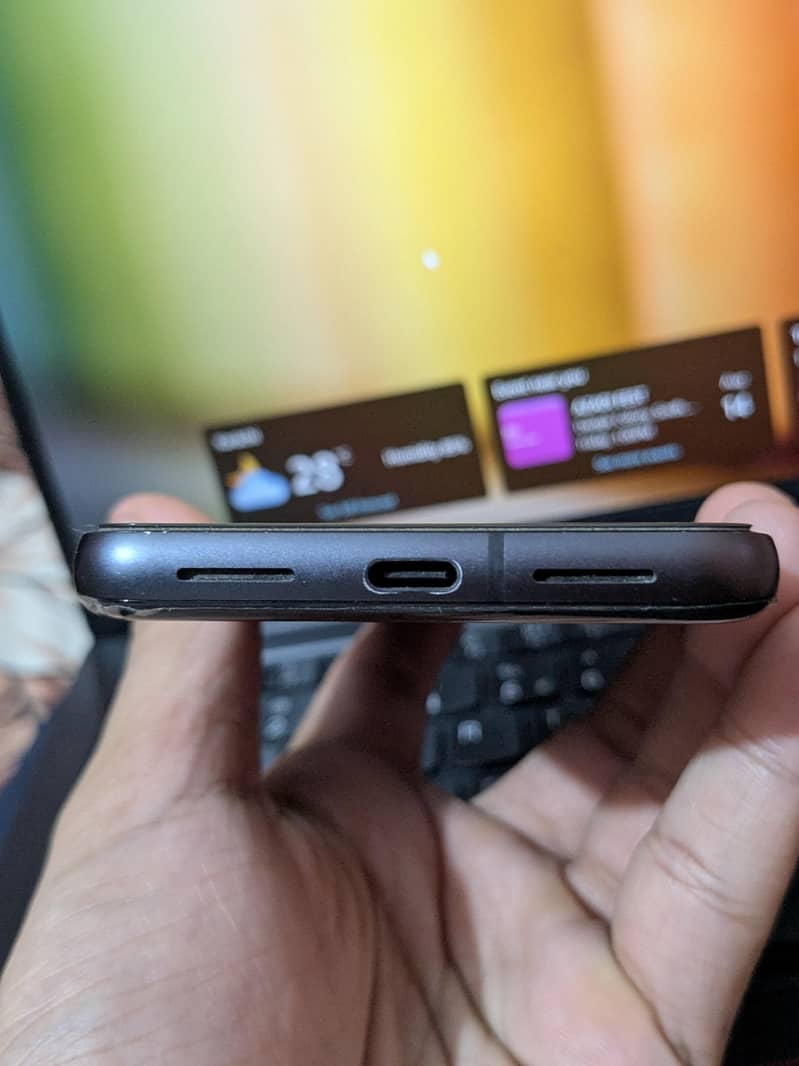 Google Pixel 8 2
