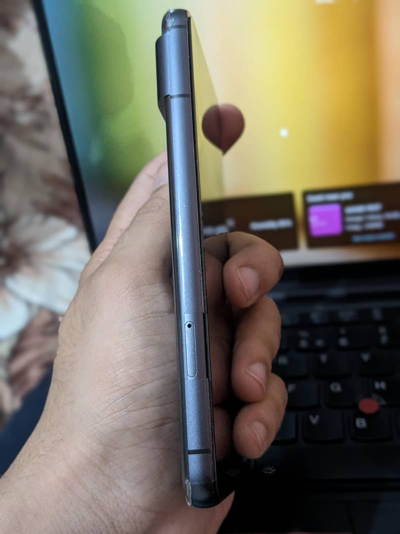 Google Pixel 8 5