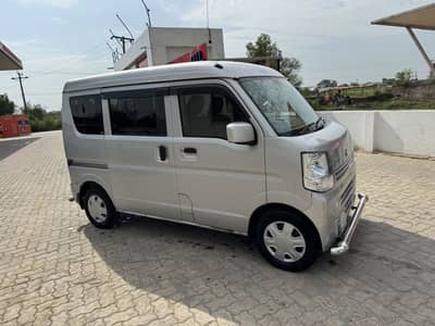 Nissan Clipper 2016
