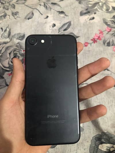 Apple iPhone 7