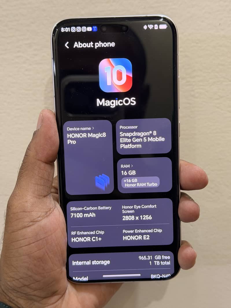 Honor Magic 8