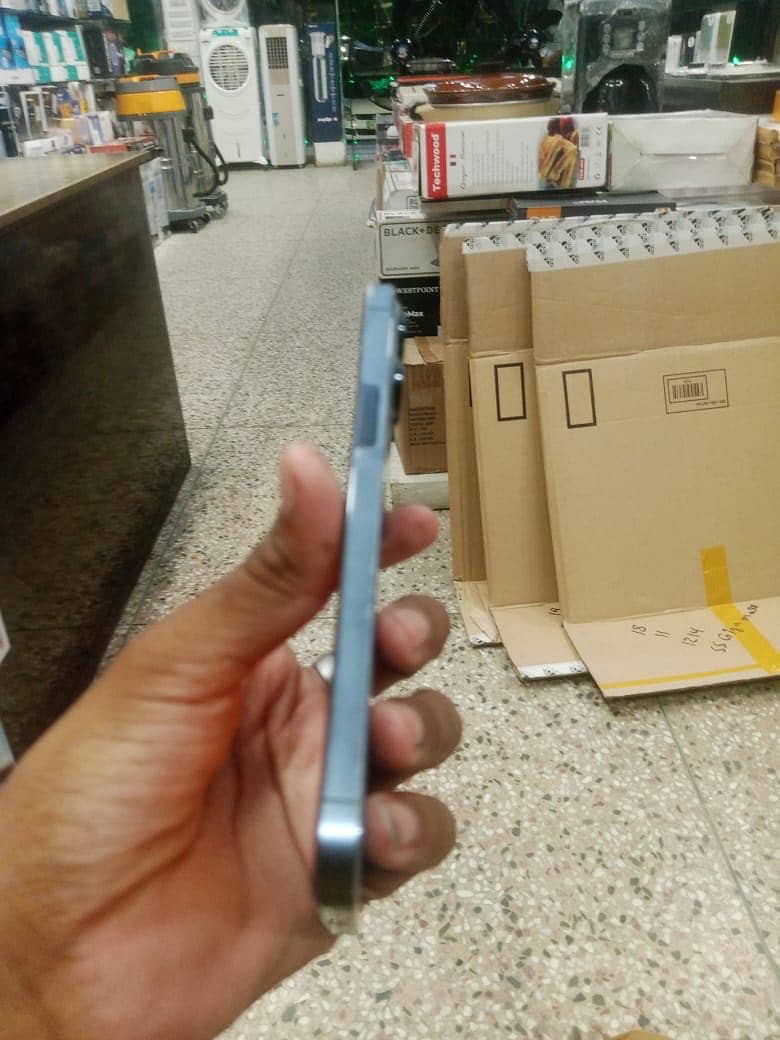 Apple iPhone 13 Pro Max 5