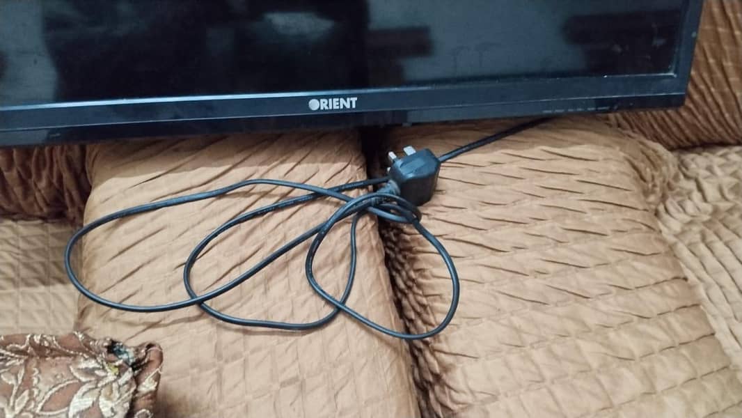 orient LCD 2
