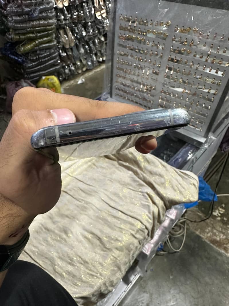One Plus 9 Pro 5