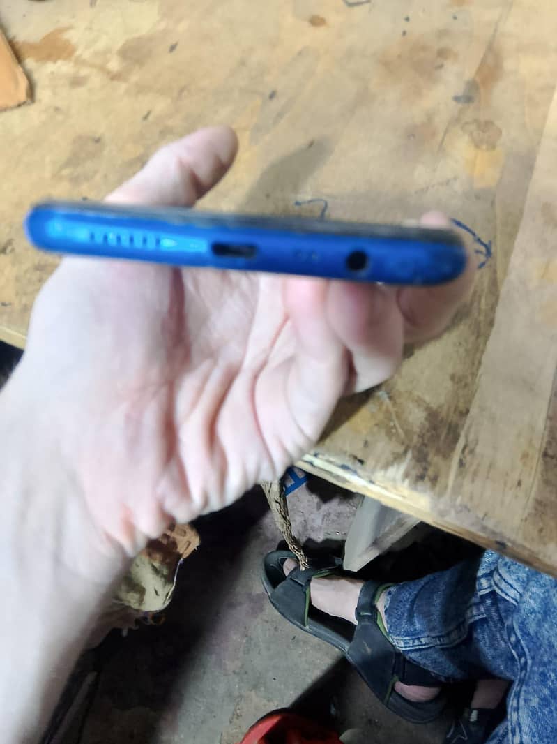 OPPO A5s 4