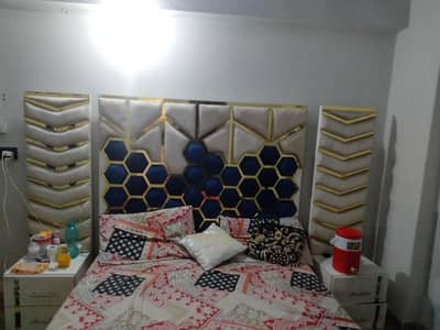 I am selling my queen size bed
