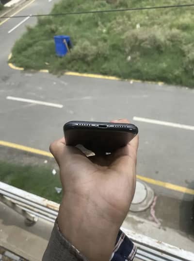 Apple iPhone XR