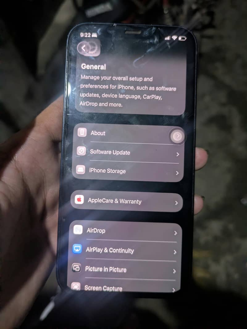 Apple iPhone 12 4