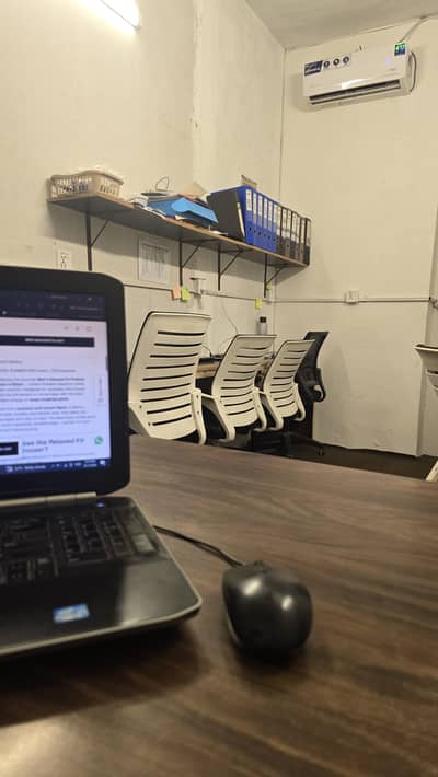 Female Required for Customer support