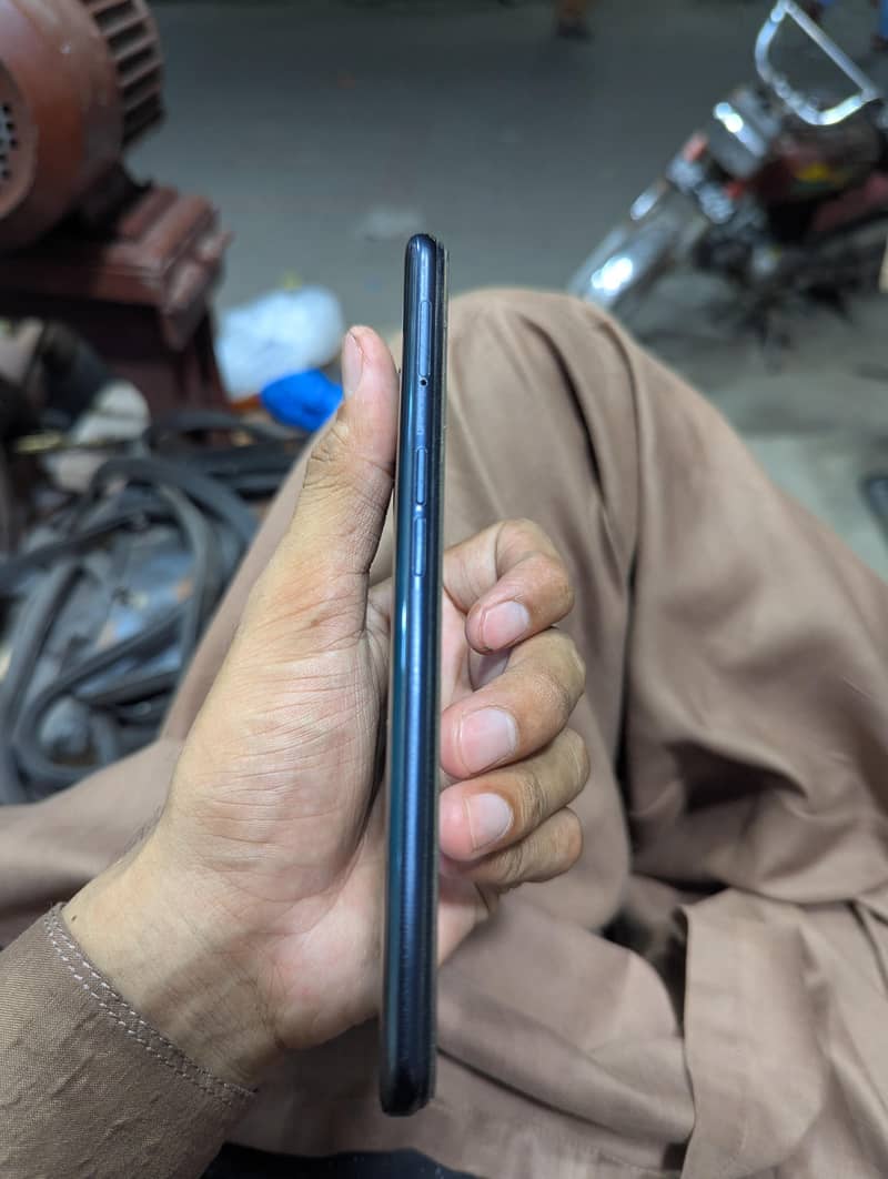 OPPO A54 1