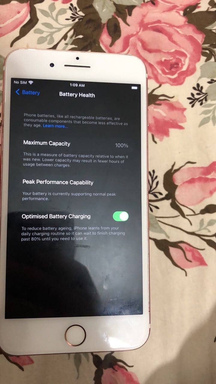 Apple iPhone 7 Plus 1
